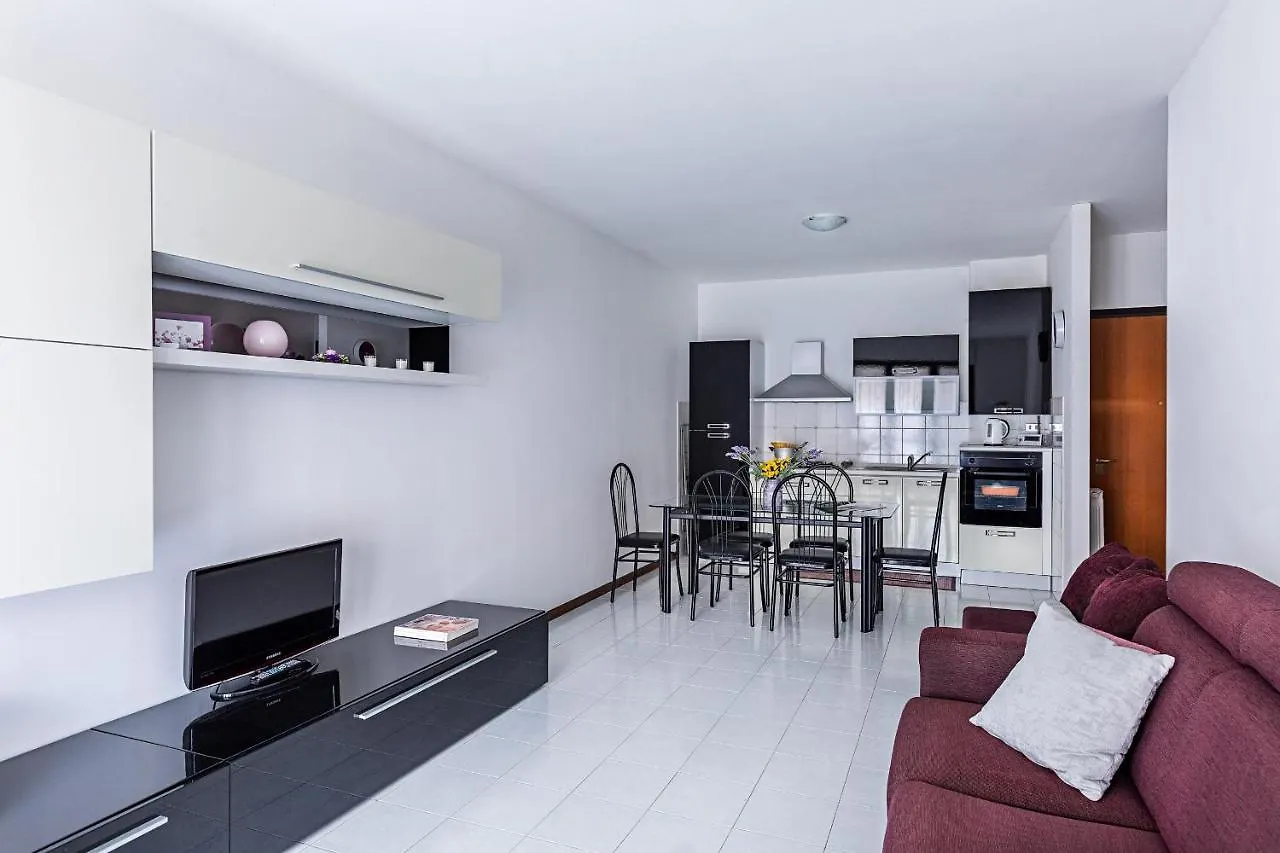 Artemisia B1 Apartment By Wonderful Italy Sirmione 0*,