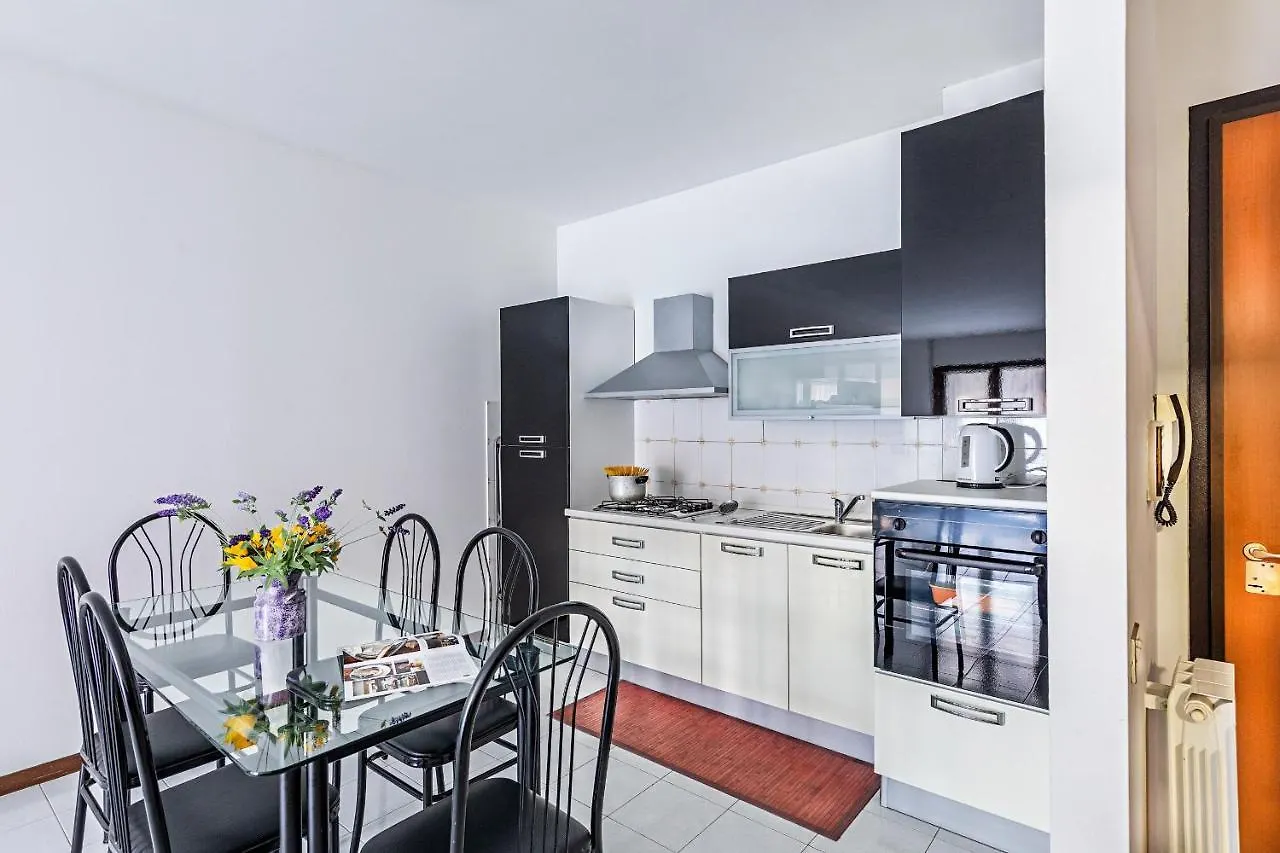 Artemisia B1 Apartment By Wonderful Italy Sirmione