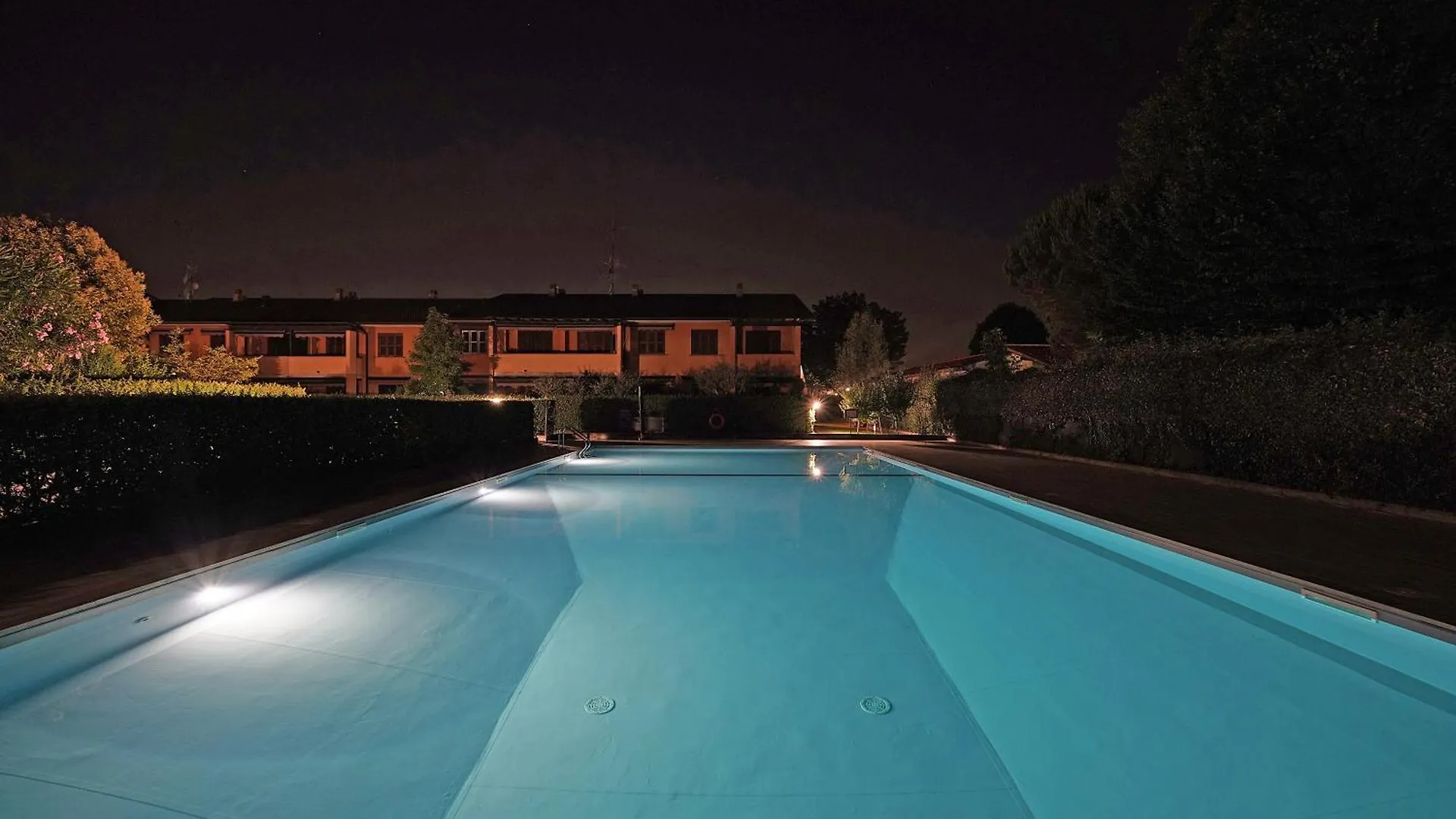 Artemisia B1 Apartment By Wonderful Italy Sirmione